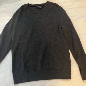 Banana Republic Mens Gray Italian Yarn Sweater